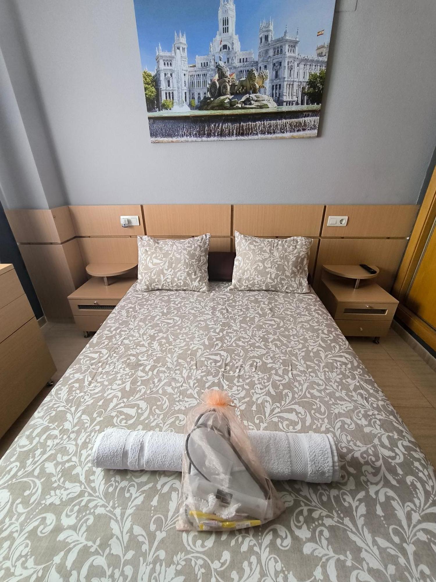 Magic World Apartamento Lyz Y Mar โอโรเปซาเดลมาร์ ภายนอก รูปภาพ